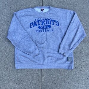 Patriots XXL CREWNECK 
size XL

#vintage #skate #streetwear #football